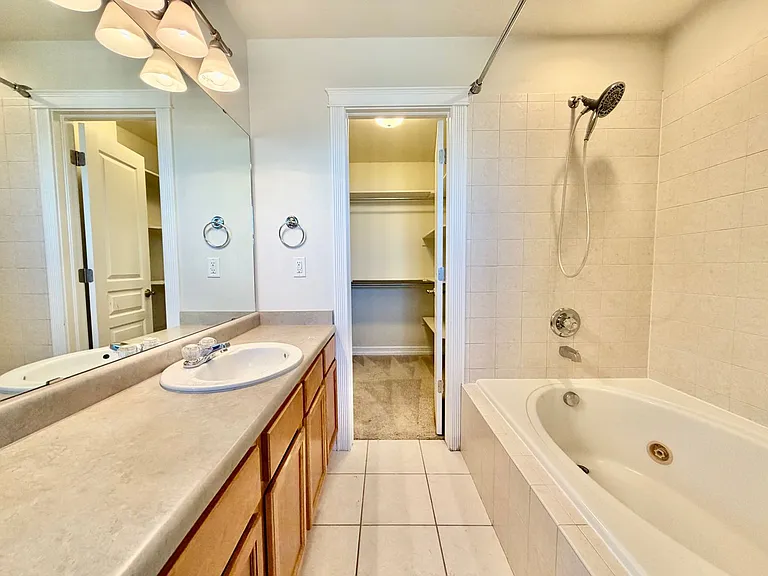 4608 Garnet Way — Photo 7