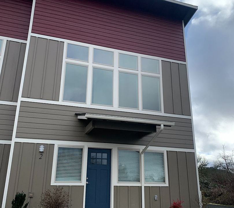 1st image of 2-4 W Pointe Dr #3B-2BA-1547SQFT