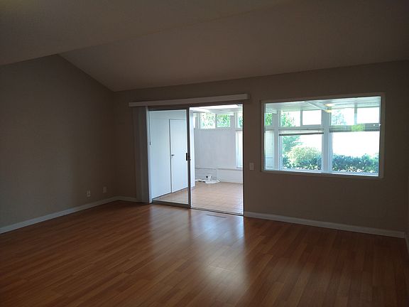 5th image of 3755 Vista Campana N Unit 58