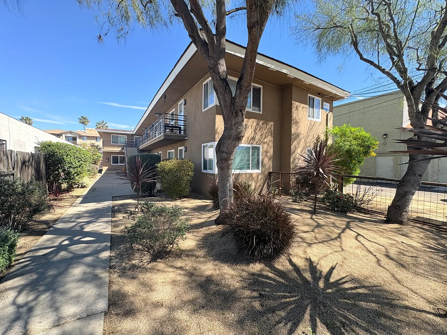 4721 Choctaw Dr - Unit F — Photo 4