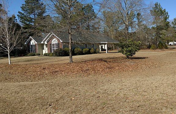 2nd image of 270 Lee Road 2087