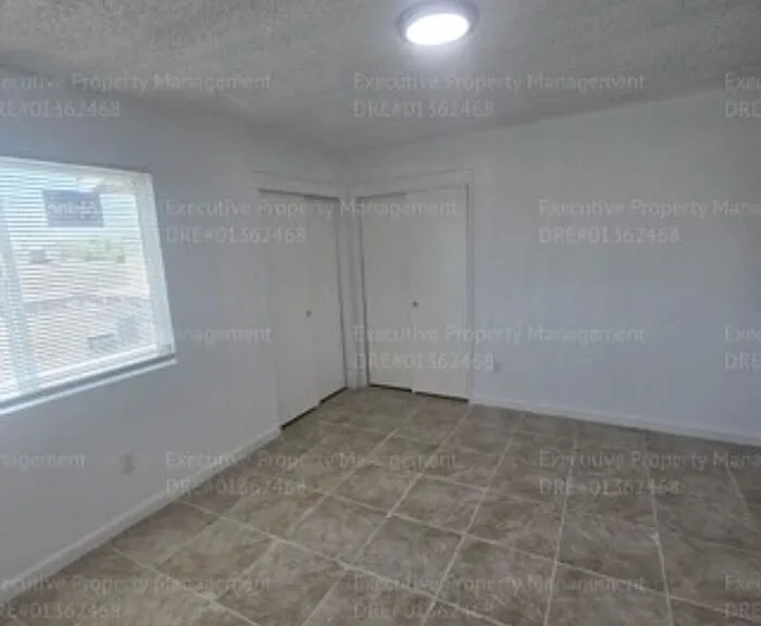 2909 S Chester Ave #16 — Photo 13