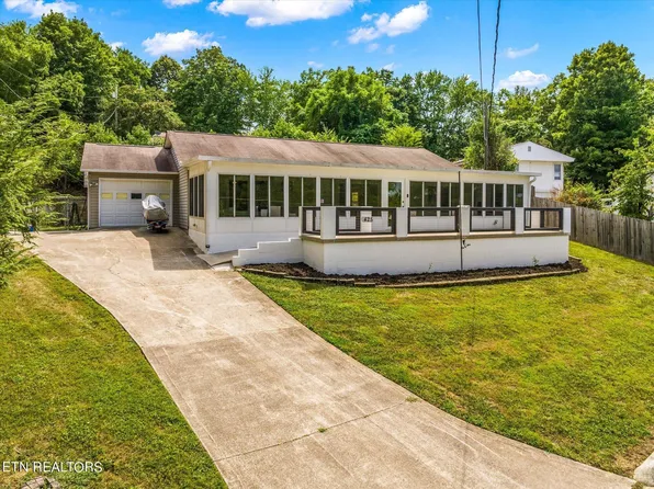 425 E Church St, Kingston, TN 37763