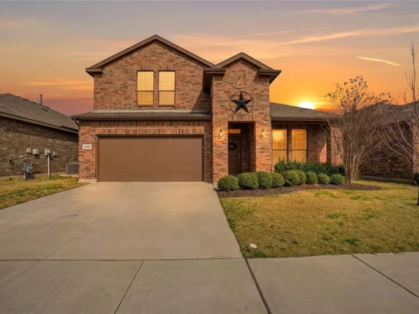 9032 Sycamore Leaf Dr, Fort Worth, TX 76179