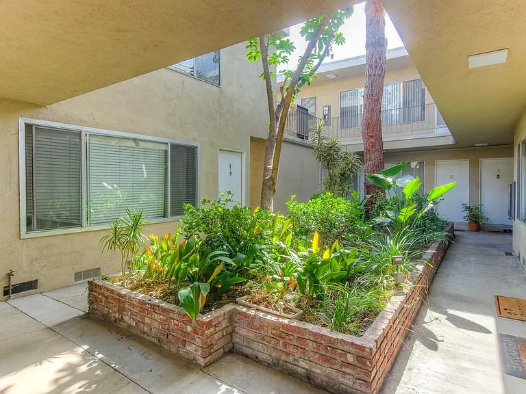 12424 Texas Ave — Photo 17