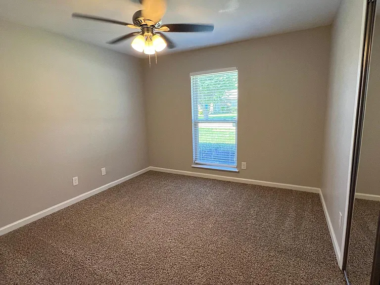6532 Ute Ct — Photo 18