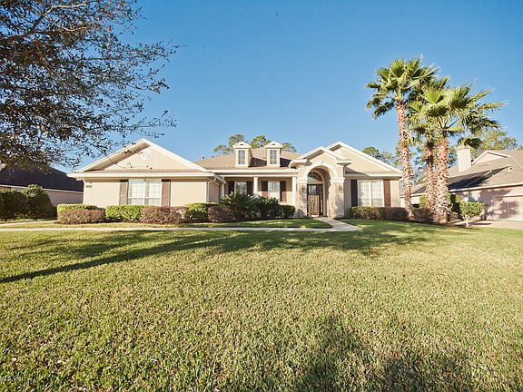 2nd image of 293 Saint Johns Golf Dr