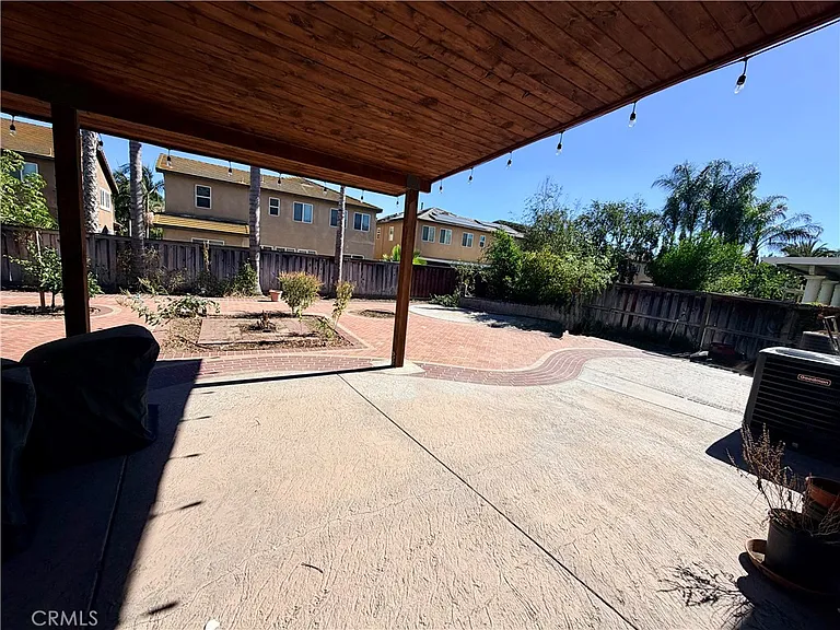 14141 Apple Grove Ct — Photo 32