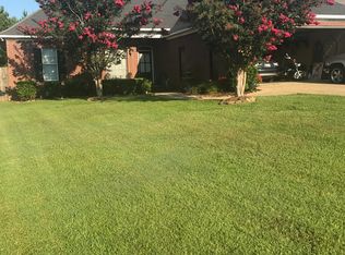 8313 Ole Cobblestone Dr, Meridian, MS 39305