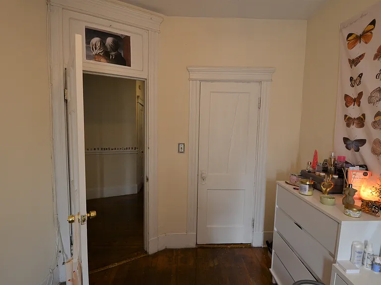 137 Peterborough St #10 — Photo 7