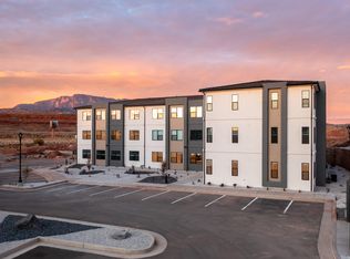 226 N Cliff Side Dr #L-105, Hurricane, UT 84737