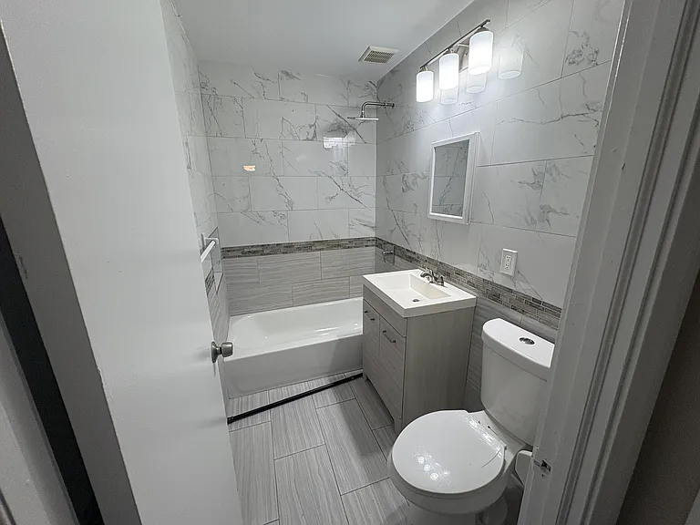 30A Hillside St #B18 — Photo 4