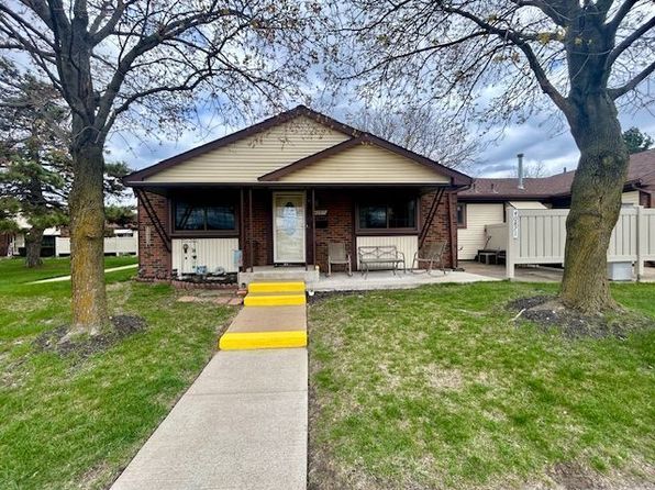 40871 Newport Dr, Plymouth, MI 48170