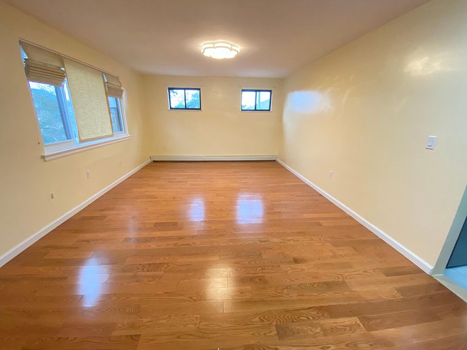 1st image of 4703 161st St Floor 2