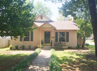 3321 N Poplar St, N Little Rock, AR 72116