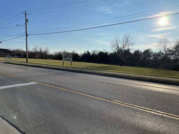 525 Walnut Meadow Rd, Berea, KY 40403