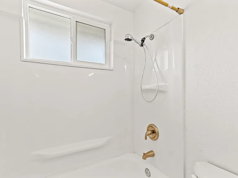 1115 Rosemary St — Photo 13