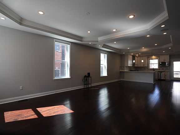 5th image of 1108 Orren St NE