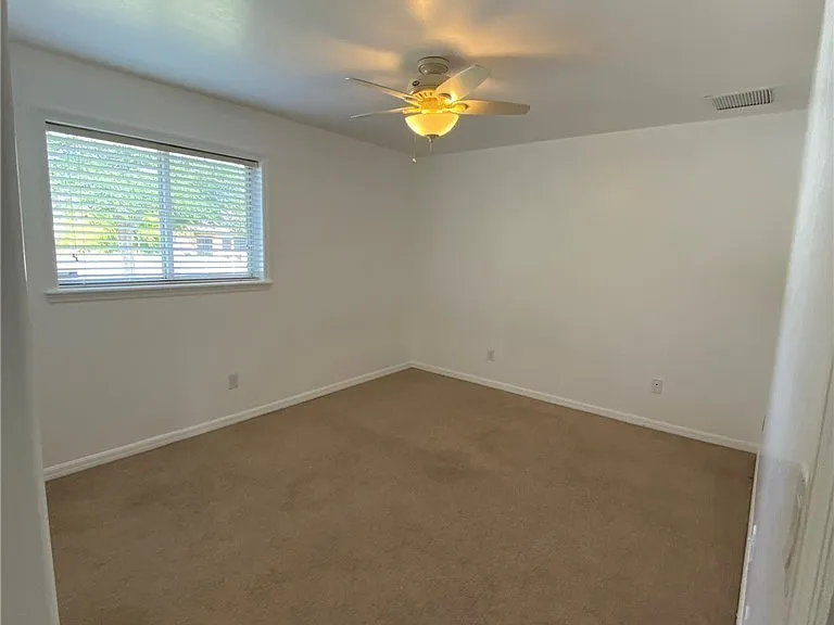 2136 NW 22nd Pl — Photo 22