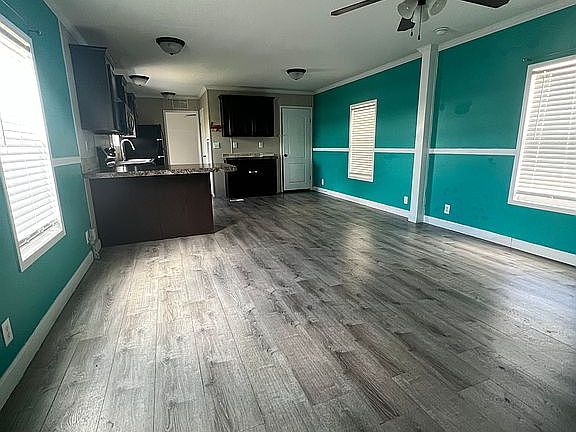 2nd image of 7004 Glen Cove Dr
