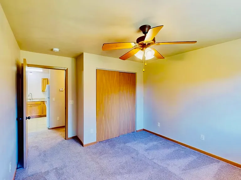 1412 W Meadowbrook Trl #12 — Photo 5