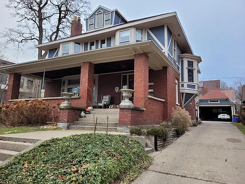228 Morris Ave SE #2 Photo 1