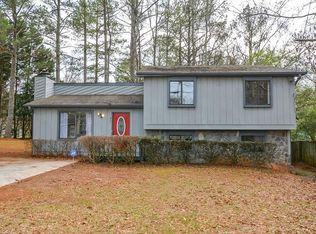 831 Sheppard Rd, Stone Mountain, GA 30083