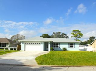 2015 13th Ave SW, Vero Beach, FL 32962