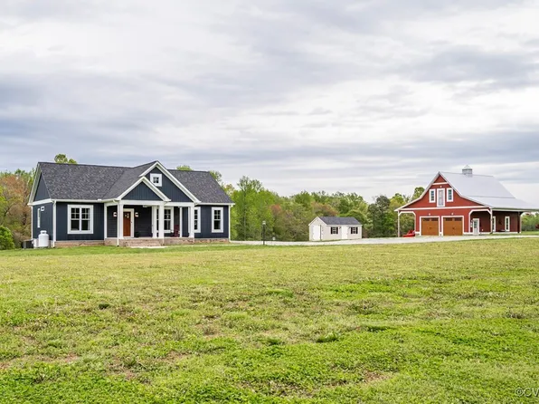 6701 Dennisville Rd, Amelia Court House, VA 23002