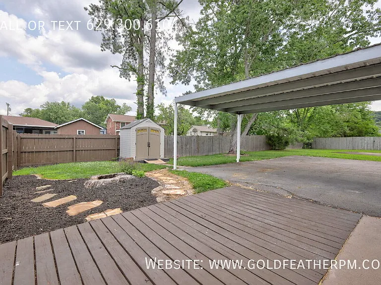 109B Harrow Ct — Photo 33