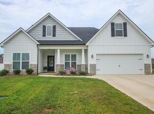 631 Laurel Ln, Murfreesboro, TN 37127