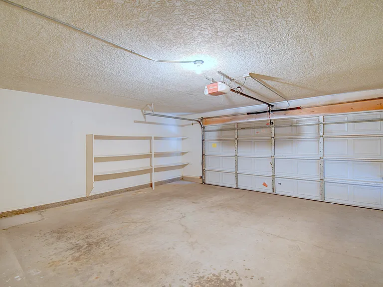 9812 Amigante Dr NE — Photo 22