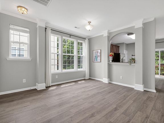 4th image of 7661 Winners Edge St