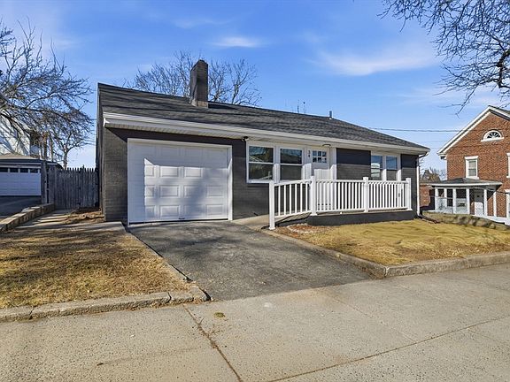 2nd image of 34 Elsie St