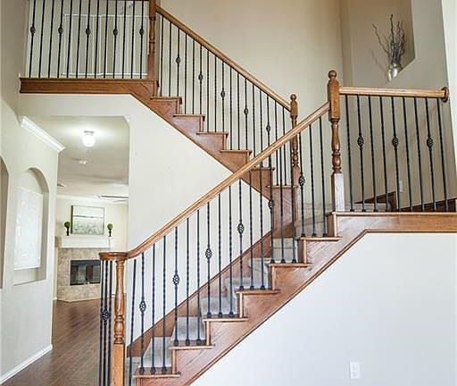 2nd image of 2405 Merrimac Dr