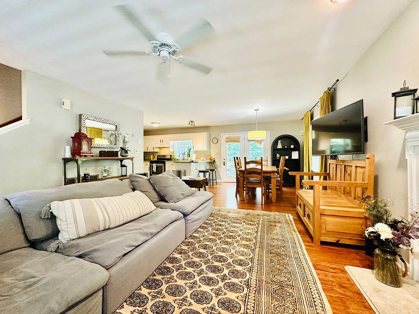Charming Country Cottage Only 23 Mins from RTP — Photo 4
