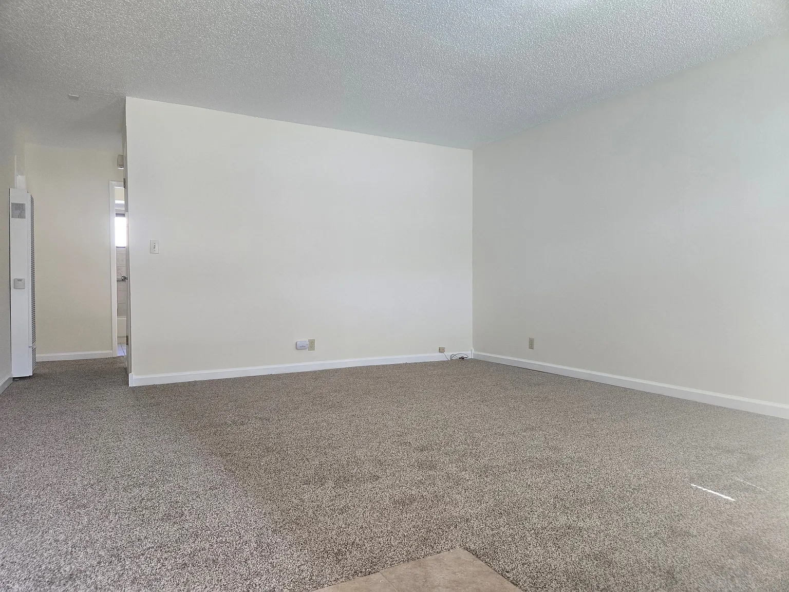 2 bed, 900 sqft, $2,195 — Photo 4