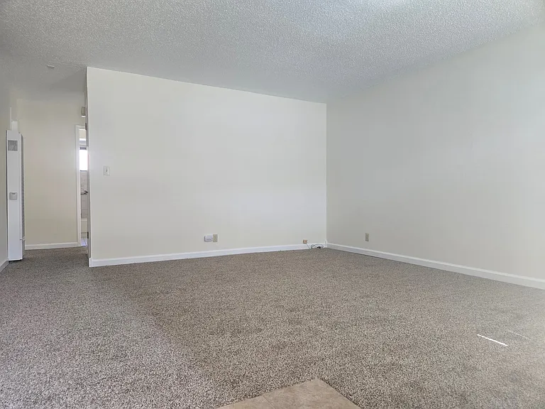 3031 Toyon St #2 — Photo 4