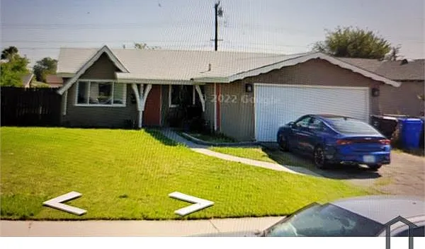 2027 W Gilbert St — Photo 1