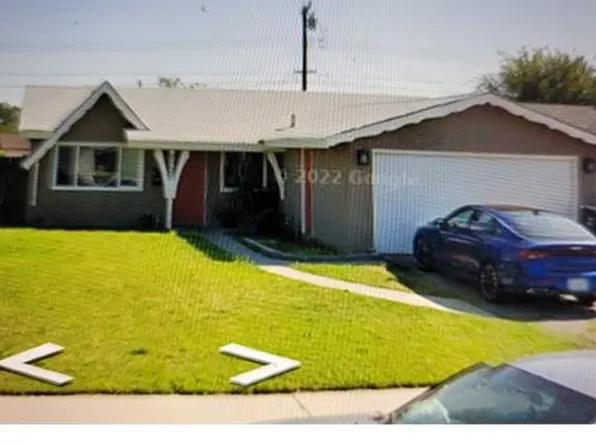 2027 W Gilbert St, San Bernardino, CA 92411