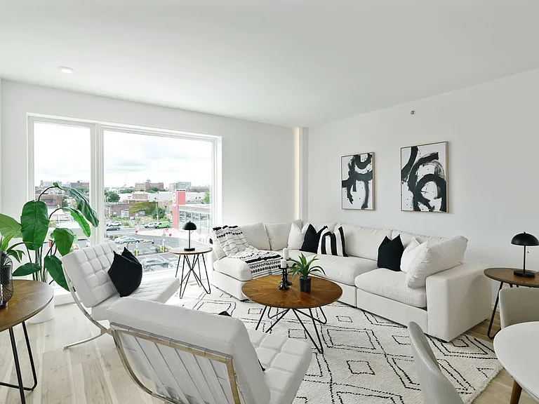 The Block at SoNo — Photo 19