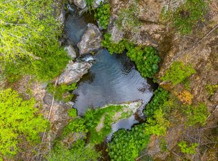 Tomahawk Rd, Lakehead, CA 96051