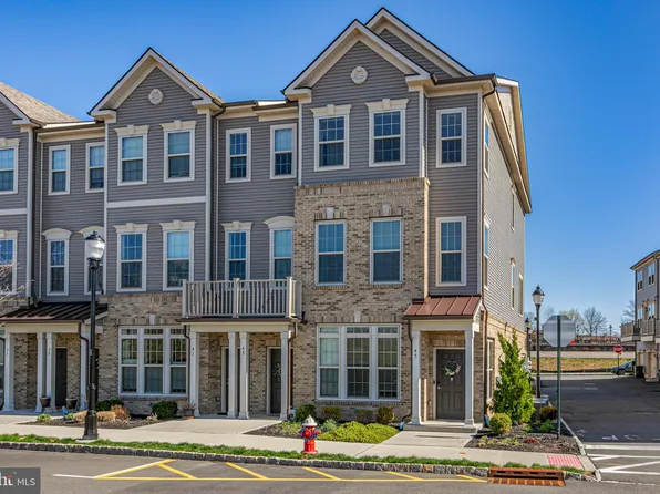45 S Davenport St, Somerville, NJ 08876