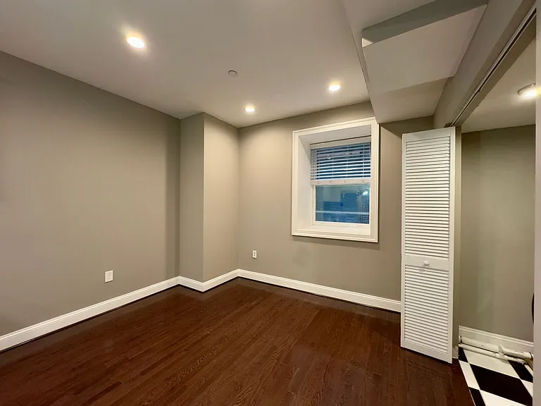 Apartment Units with In-Unit Laundry in Downtown Baltimore, MD! — Photo 40