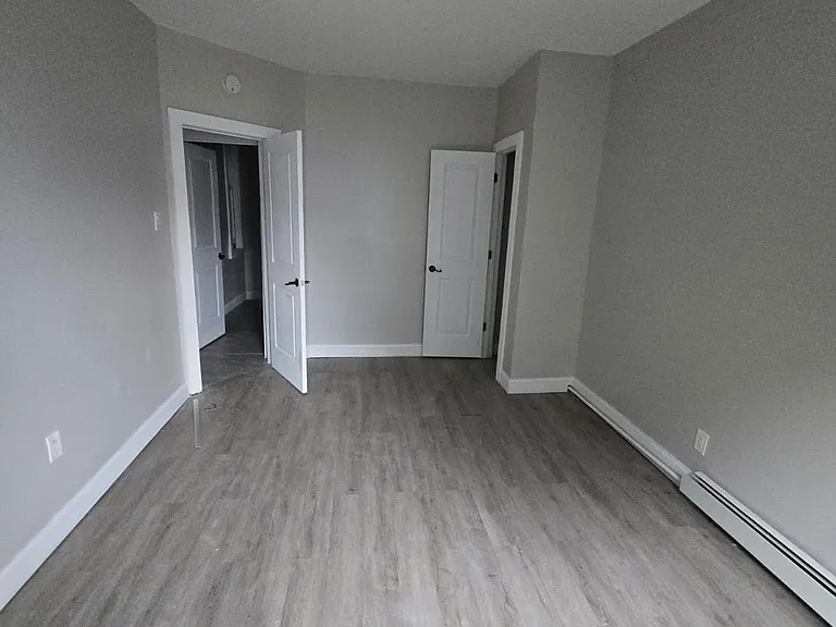 139 3rd St #4A — Photo 5