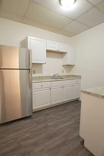 1601 Lincoln Way Photo 1