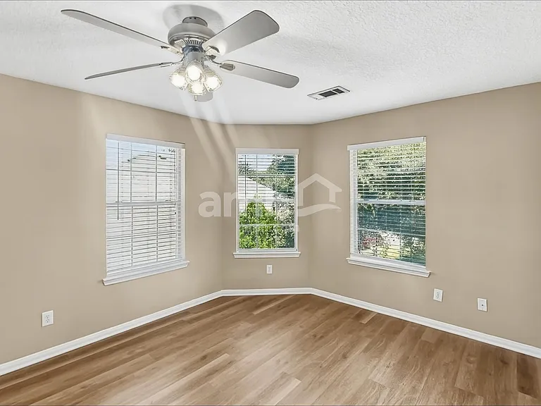 710 Single Pine Ct — Photo 18