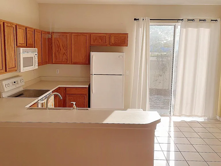 12748 Country Brook Ln — Photo 5