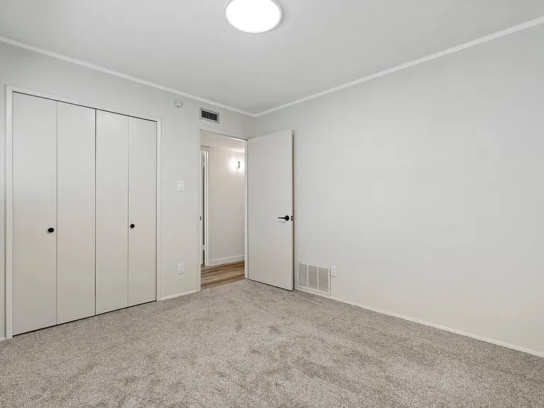 12611 High Meadow Dr — Photo 29