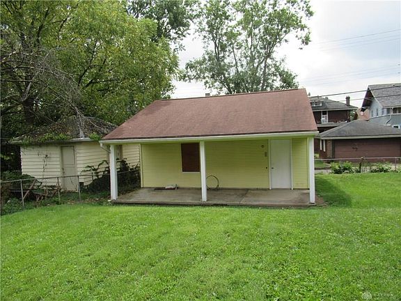 5th image of 924 Ferndale Ave